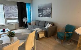 Utopia 1Br And Sauna